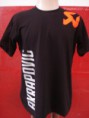Camiseta akrapovic